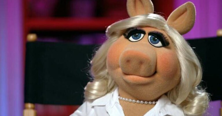 An exclusive interview with Miss Piggy after