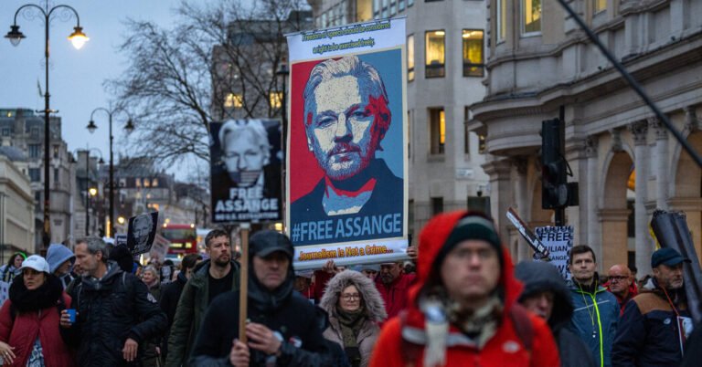 Assange Can Appeal Extradition to U.S., British Court Rules