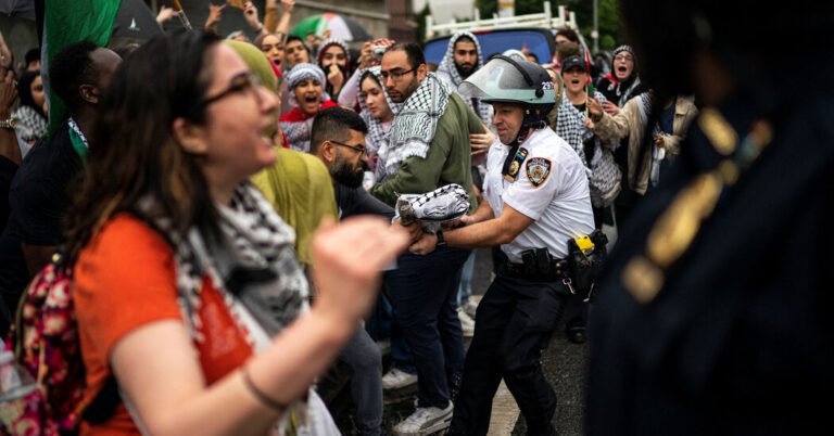 Critics Fault ‘Aggressive’ N.Y.P.D. Response to Pro-Palestinian Rally