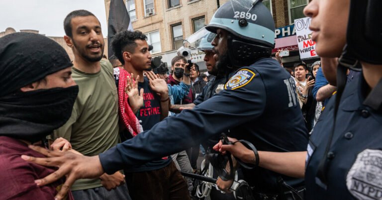 Brooklyn Protest Raises Doubts About N.Y.P.D. Commitment to New Tactics