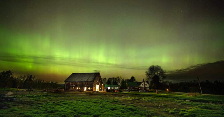 Maps of northern lights forecast show which U.S. states could see aurora borealis this weekend