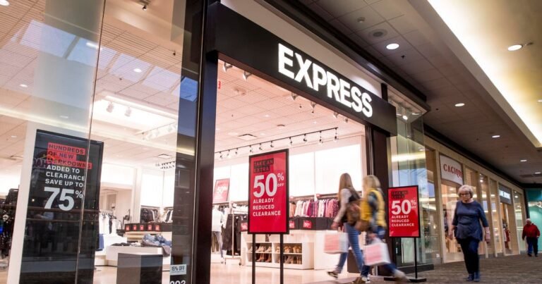 Express failed to disclose nearly $1 million in perks to former CEO, SEC says