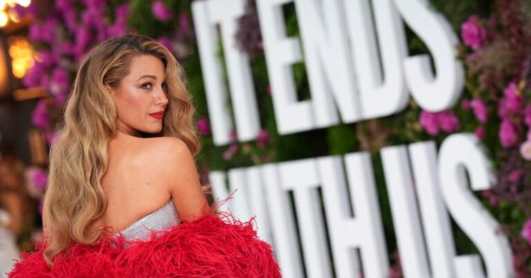 Blake Lively accuses